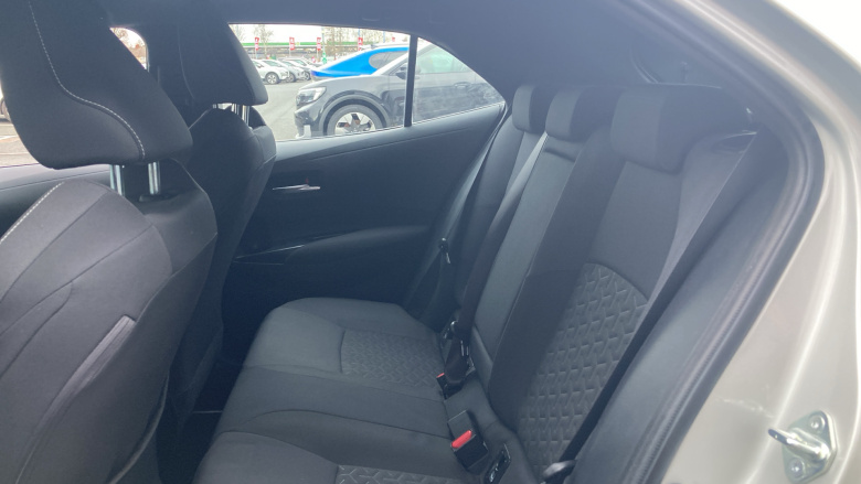 Toyota Corolla 1.8 VVT-i Hybrid Icon Tech 5dr CVT Hybrid Hatchback